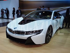 BMWI8 copy.jpg